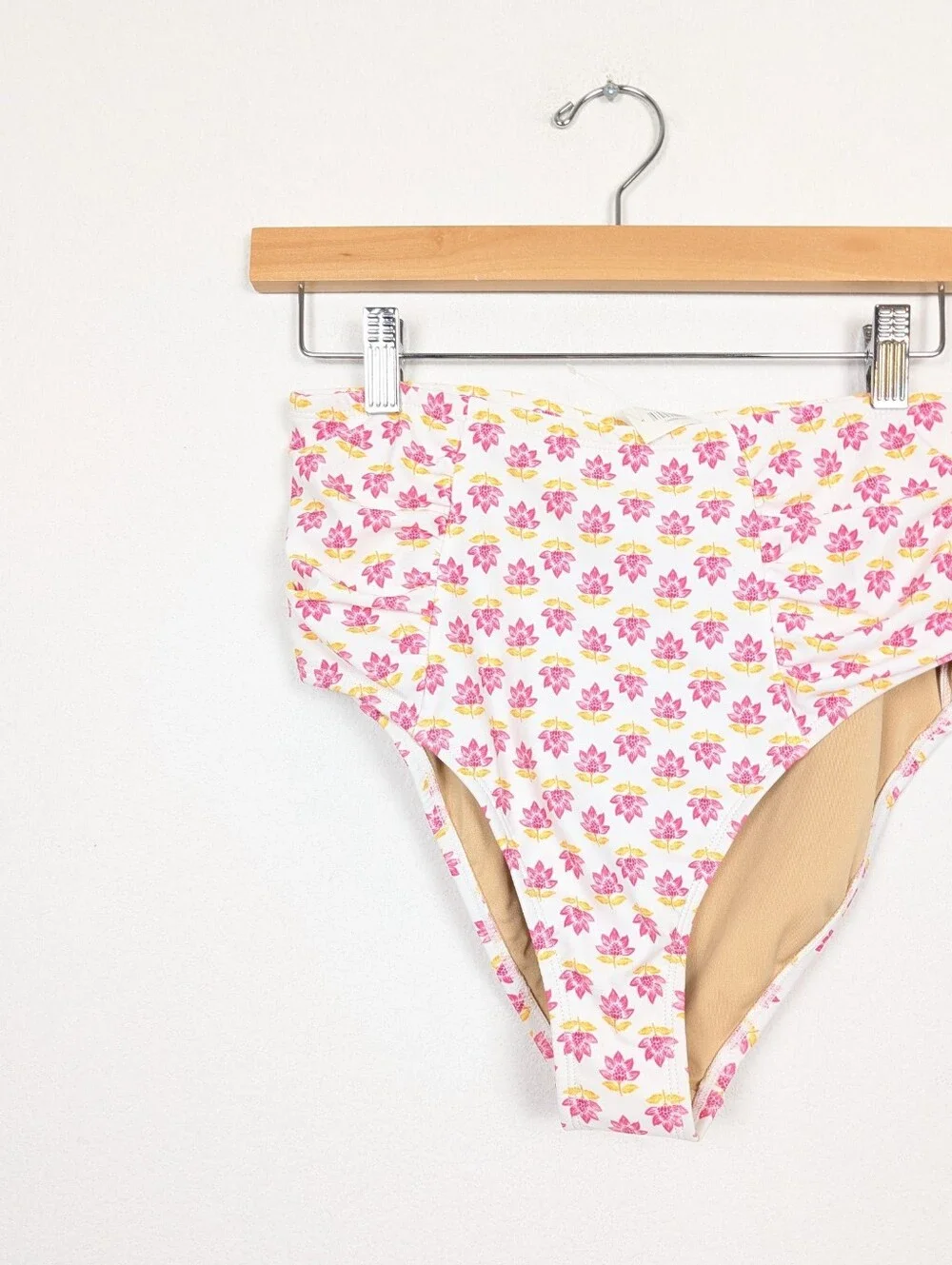 Old Navy High Waisted Swim Bottom M White Pink Flower Bikini NWT